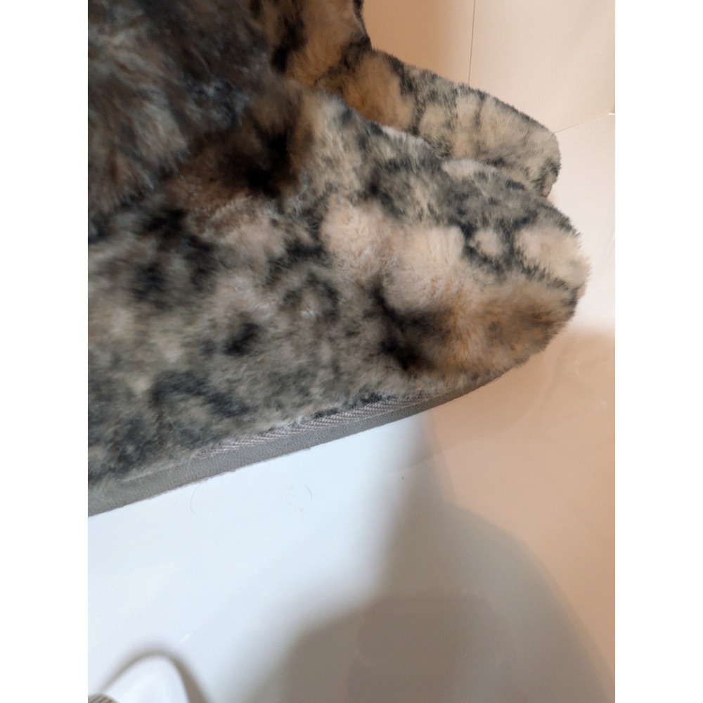 Faux Fur Animal Print Tall Slipper Boots Grey Cream Fleece Lined Size 8 - Picture 3 of 9
